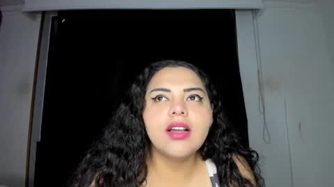 Snapshot of curvypornxxx chatting on September 19, 2025, 9:00 am curvypornxxx online show from September 19, 2025, 9:00 am