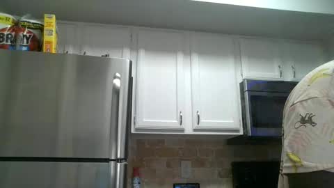 curvyychocolate online show from January 14, 2025, 2:19 am