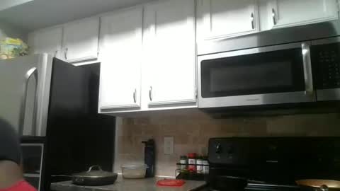 curvyychocolate online show from January 30, 2025, 7:48 pm