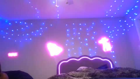 curvyychocolate online show from February 16, 2025, 2:09 am