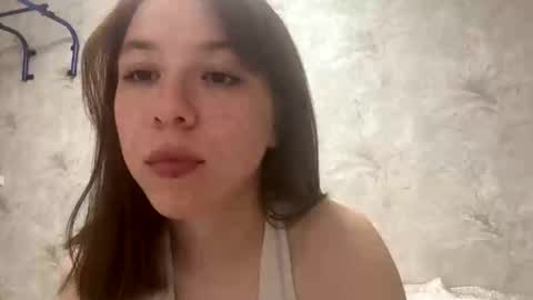 Snapshot of cute_beauty chatting on September 26, 2025, 1:37 pm Amanda online show from September 26, 2025, 1:37 pm
