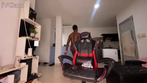 Snapshot of cute_boy_24cm chatting on September 13, 2025, 12:05 pm cute_boy_24cm online show from September 13, 2025, 12:05 pm