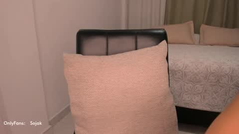 Snapshot of cute_brunett chatting on September 28, 2025, 3:56 am Sara online show from September 28, 2025, 3:56 am