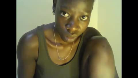 cute_doria online show from February 8, 2025, 5:18 pm