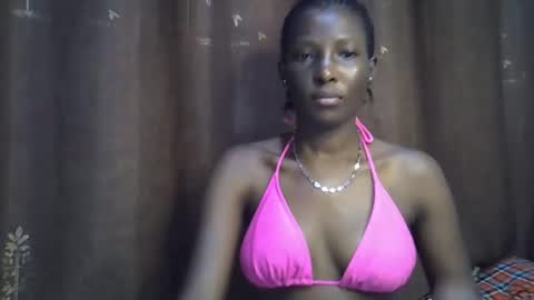 Snapshot of cute_emmy1 chatting on October 12, 2025, 7:02 pm cute_emmy1 online show from October 12, 2025, 7:02 pm