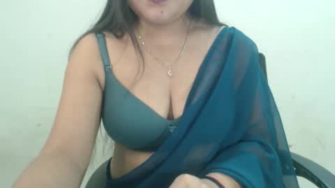 Snapshot of cute_kavya chatting on October 30, 2025, 8:16 am cute_kavya online show from October 30, 2025, 8:16 am