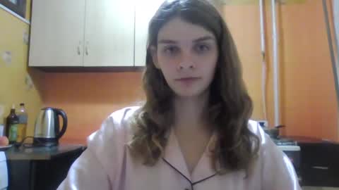 cute_kitte online show from December 17, 2024, 10:43 pm