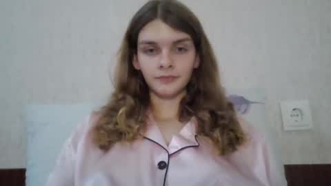 cute_kitte online show from December 23, 2024, 10:12 pm