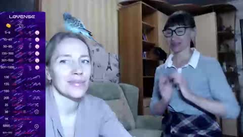 Snapshot of cute_lion_ chatting on December 22, 2024, 1:22 pm cute_lion_ online show from December 22, 2024, 1:22 pm
