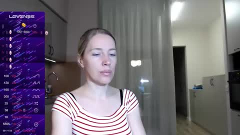 Snapshot of cute_lion_ chatting on January 18, 2025, 11:00 am cute_lion_ online show from January 18, 2025, 11:00 am