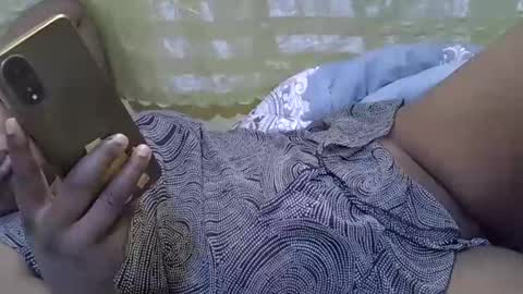 Snapshot of cute_maya1 chatting on September 24, 2025, 8:39 am Sweetebony online show from September 24, 2025, 8:39 am