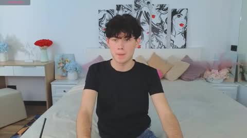 Mike online show from October 18, 2025, 6:26 am