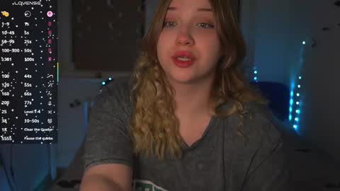 Snapshot of cute_sharloti chatting on November 26, 2025, 4:41 pm Sasha online show from November 26, 2025, 4:41 pm