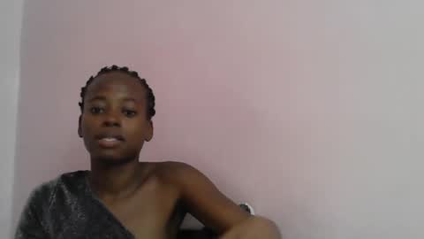 Snapshot of cute_sonny chatting on December 20, 2024, 9:32 am cute_sonny online show from December 20, 2024, 9:32 am
