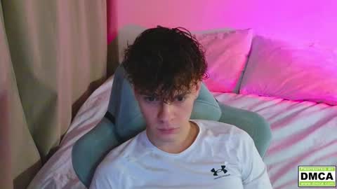 Snapshot of cute_thomas chatting on November 17, 2025, 2:56 pm Thomas - online show from November 17, 2025, 2:56 pm