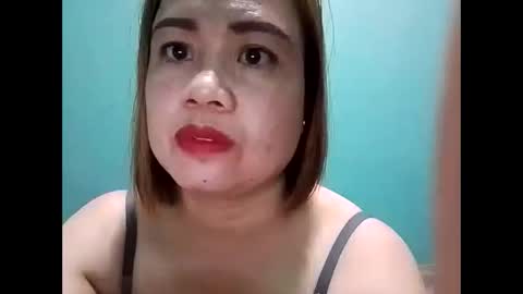 Snapshot of cutechey06 chatting on December 10, 2024, 9:54 pm Sky online show from December 10, 2024, 9:54 pm