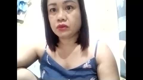 Snapshot of cutechey06 chatting on November 25, 2025, 8:09 pm Sky online show from November 25, 2025, 8:09 pm