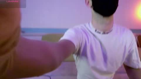 Tory and Leon online show from February 20, 2025, 6:24 pm