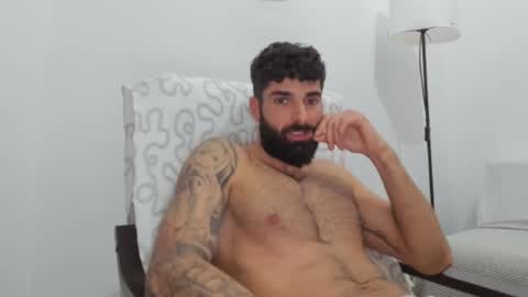 Snapshot of cuteeboy chatting on March 3, 2025, 9:05 pm cuteeboy online show from March 3, 2025, 9:05 pm