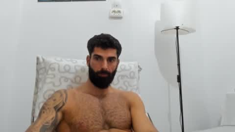 Snapshot of cuteeboy chatting on November 11, 2025, 9:48 pm cuteeboy online show from November 11, 2025, 9:48 pm