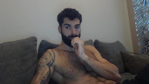 Snapshot of cuteeboy chatting on November 15, 2025, 6:44 am cuteeboy online show from November 15, 2025, 6:44 am