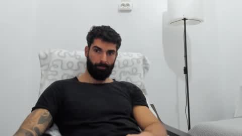 Snapshot of cuteeboy chatting on November 19, 2025, 7:30 am cuteeboy online show from November 19, 2025, 7:30 am