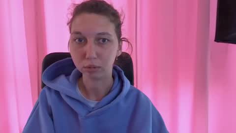 Snapshot of cuteellii chatting on October 17, 2025, 9:56 am Elli online show from October 17, 2025, 9:56 am