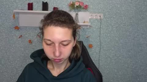 Snapshot of cuteellii chatting on November 20, 2025, 5:29 am Elli online show from November 20, 2025, 5:29 am