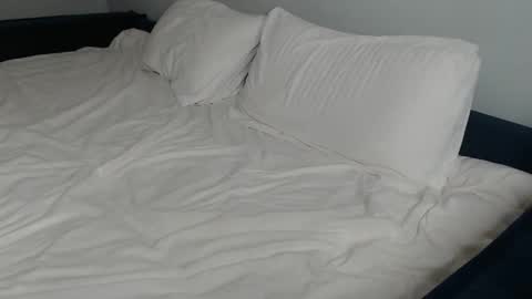 Snapshot of cuteemouse chatting on December 28, 2024, 1:59 pm Anna online show from December 28, 2024, 1:59 pm