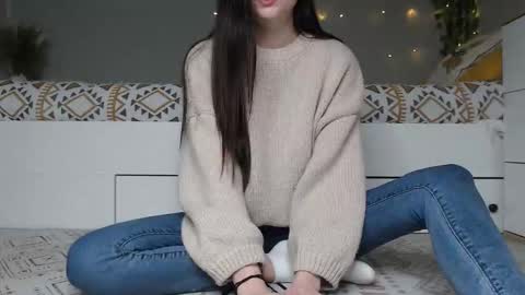 Anna online show from November 12, 2025, 11:32 am