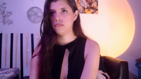 haome online show from December 18, 2025, 8:59 pm