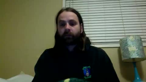 Snapshot of cutehungboi chatting on November 24, 2025, 5:18 am cutehungboi online show from November 24, 2025, 5:18 am