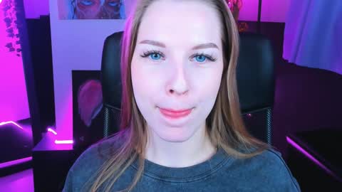 Rina online show from December 12, 2024, 8:47 am