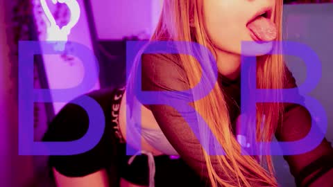 Rina online show from November 1, 2025, 8:05 am