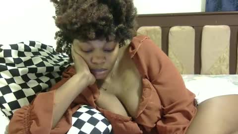 cutermilly online show from December 7, 2024, 9:17 am