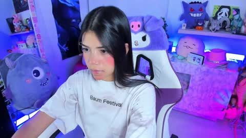 Snapshot of cutestephuwu chatting on December 4, 2024, 4:21 am  - independent model online show from December 4, 2024, 4:21 am