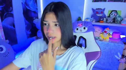 Snapshot of cutestephuwu chatting on December 28, 2024, 2:32 pm  - independent model online show from December 28, 2024, 2:32 pm