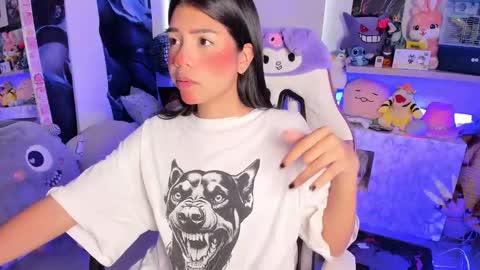 Snapshot of cutestephuwu chatting on February 17, 2025, 9:30 pm  - independent model online show from February 17, 2025, 9:30 pm