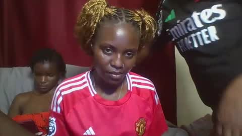 cutey_lunar online show from February 27, 2025, 1:16 am