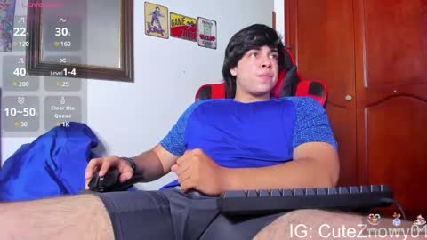 Ask me online show from February 12, 2025, 10:59 pm