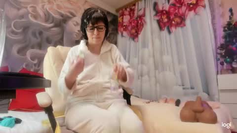 Snapshot of cutie__orgasm chatting on December 7, 2024, 2:02 pm Cutie orgasm online show from December 7, 2024, 2:02 pm