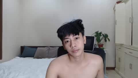 Snapshot of cutie_cumshow chatting on November 5, 2025, 9:26 pm Neil Taylor online show from November 5, 2025, 9:26 pm
