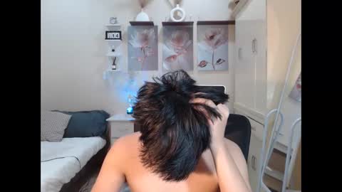 Snapshot of cutie_cumshow chatting on November 15, 2025, 7:27 am Neil Taylor online show from November 15, 2025, 7:27 am