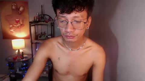 Snapshot of cutie_mico chatting on September 25, 2025, 7:06 pm cutie_mico online show from September 25, 2025, 7:06 pm