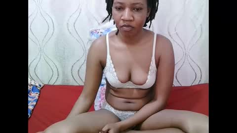 Snapshot of cutie_sally chatting on September 16, 2025, 10:44 pm cutie_sally online show from September 16, 2025, 10:44 pm