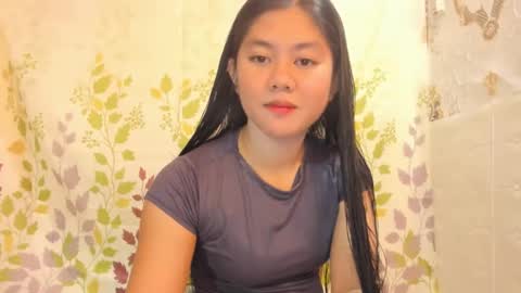 Snapshot of cutieasiantreasure chatting on January 4, 2025, 6:41 am pinaybeauty online show from January 4, 2025, 6:41 am