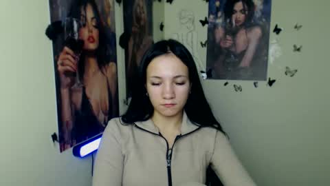 Emma online show from October 24, 2025, 8:05 pm