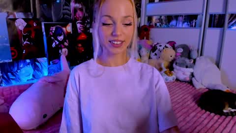 Snapshot of cuttie_ponyy chatting on January 30, 2025, 9:36 pm Nora online show from January 30, 2025, 9:36 pm