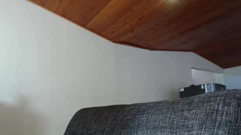 LIZETH online show from March 6, 2025, 5:22 pm