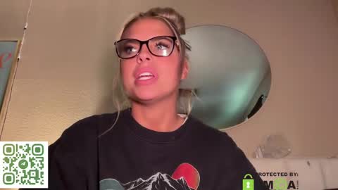 Snapshot of cxbraj chatting on January 15, 2025, 10:13 pm cxbraj online show from January 15, 2025, 10:13 pm